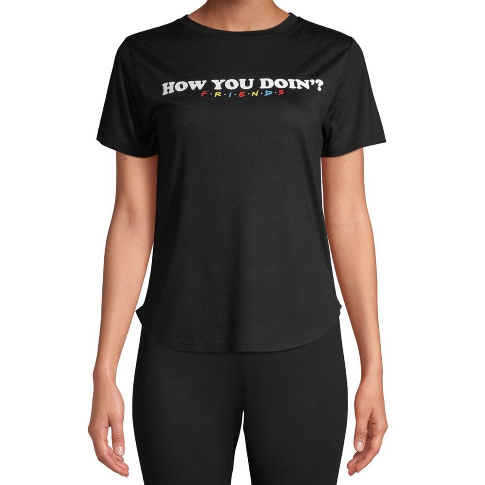 🆕 FRIENDS shirt ❤️💛💙